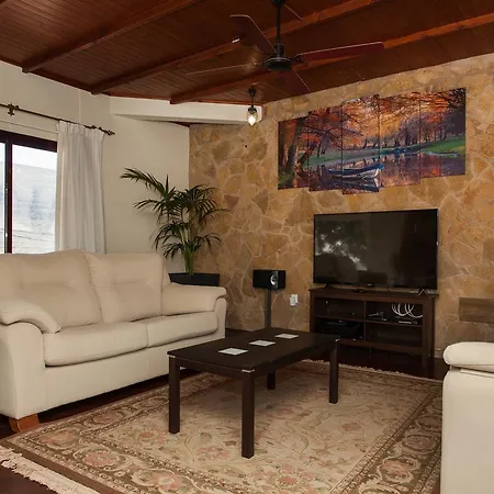 Casa * Guisguey
